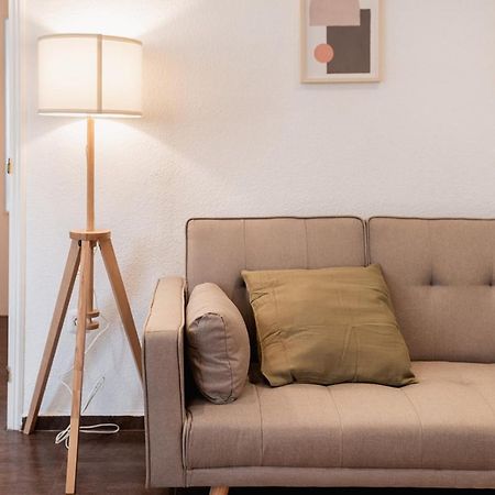Apartamentos Fv Flats Valencia - Mestalla 9 Esterno foto