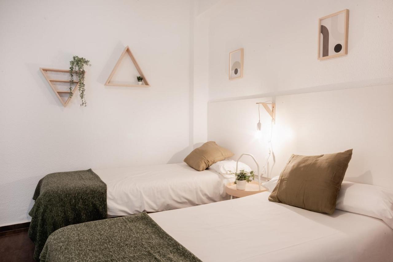 Apartamentos Fv Flats Valencia - Mestalla 9 Esterno foto