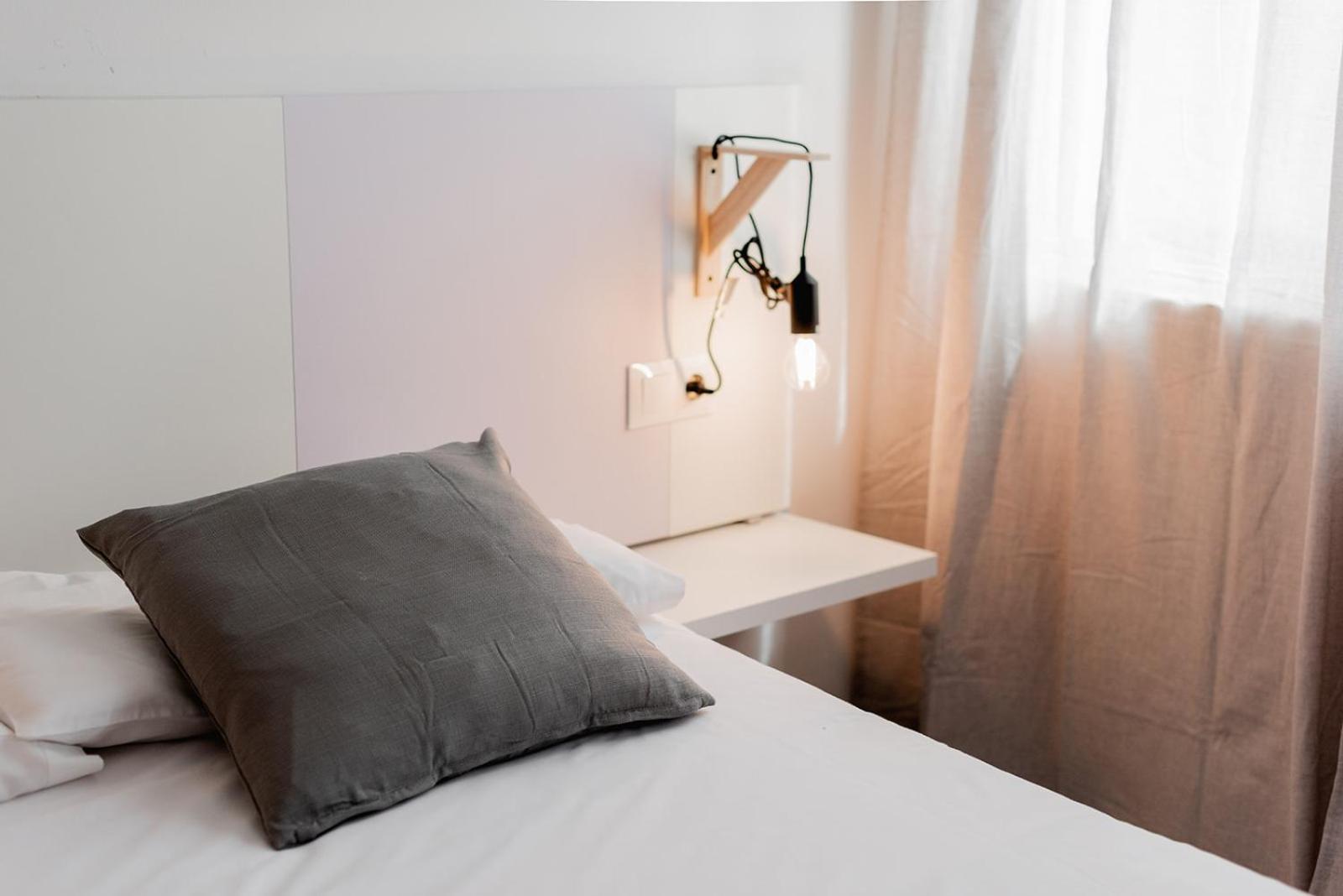 Apartamentos Fv Flats Valencia - Mestalla 9 Esterno foto